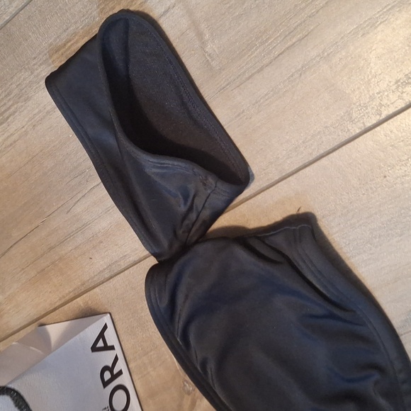 Hollister Swim Bikini Top - Picture 3 of 6